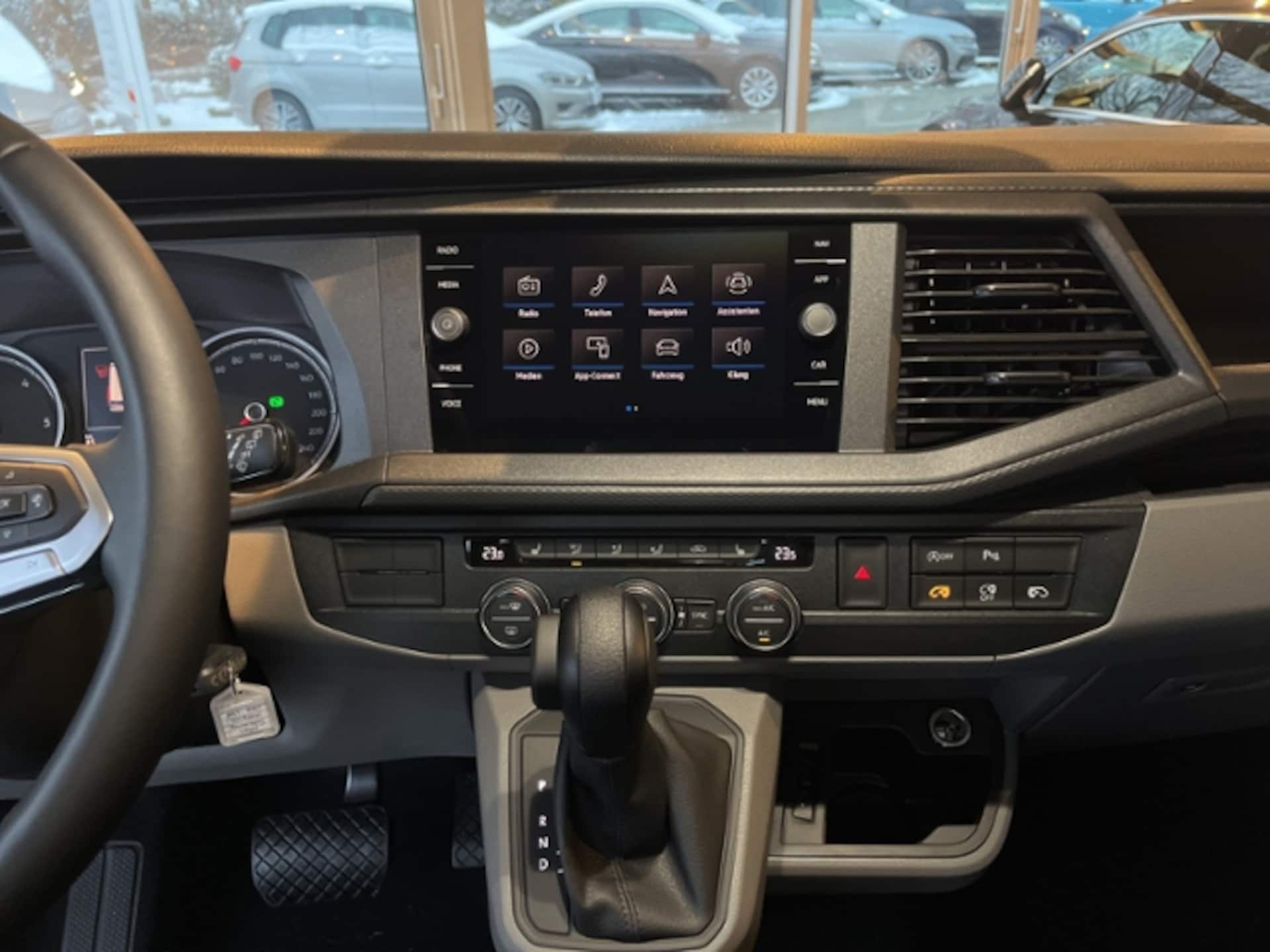 Volkswagen T6.1 Caravelle kurzer Radstand Comfortline