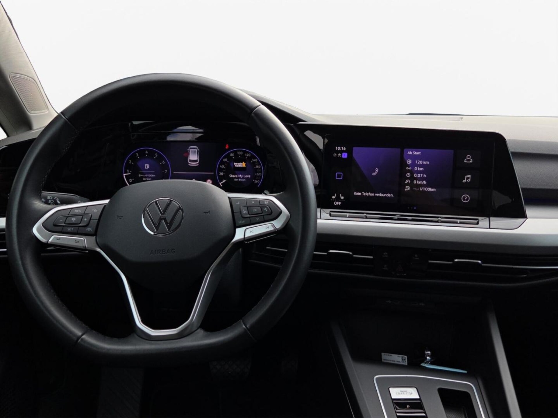 Volkswagen Golf Variant Life