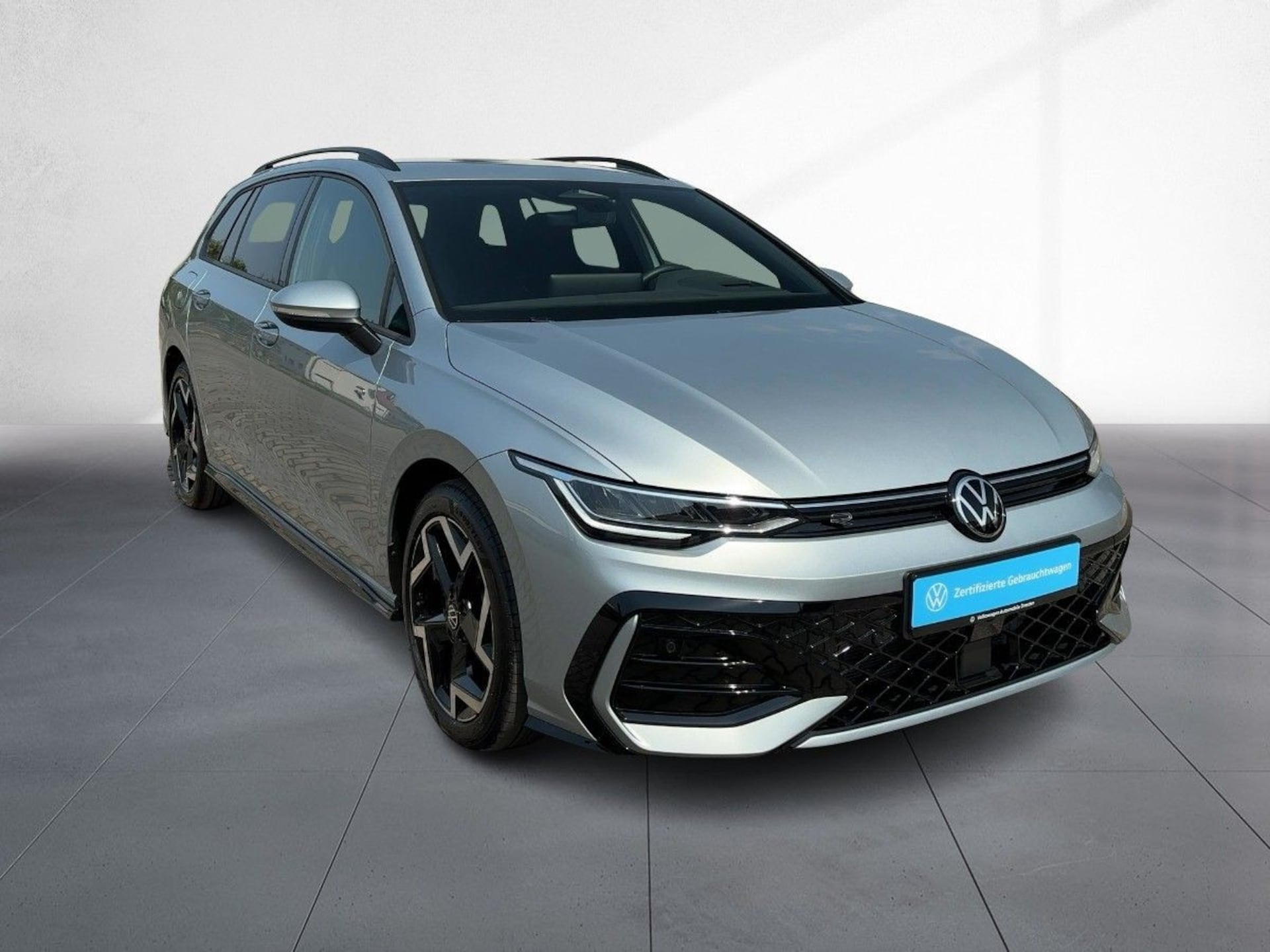 Volkswagen Golf Variant R-Line