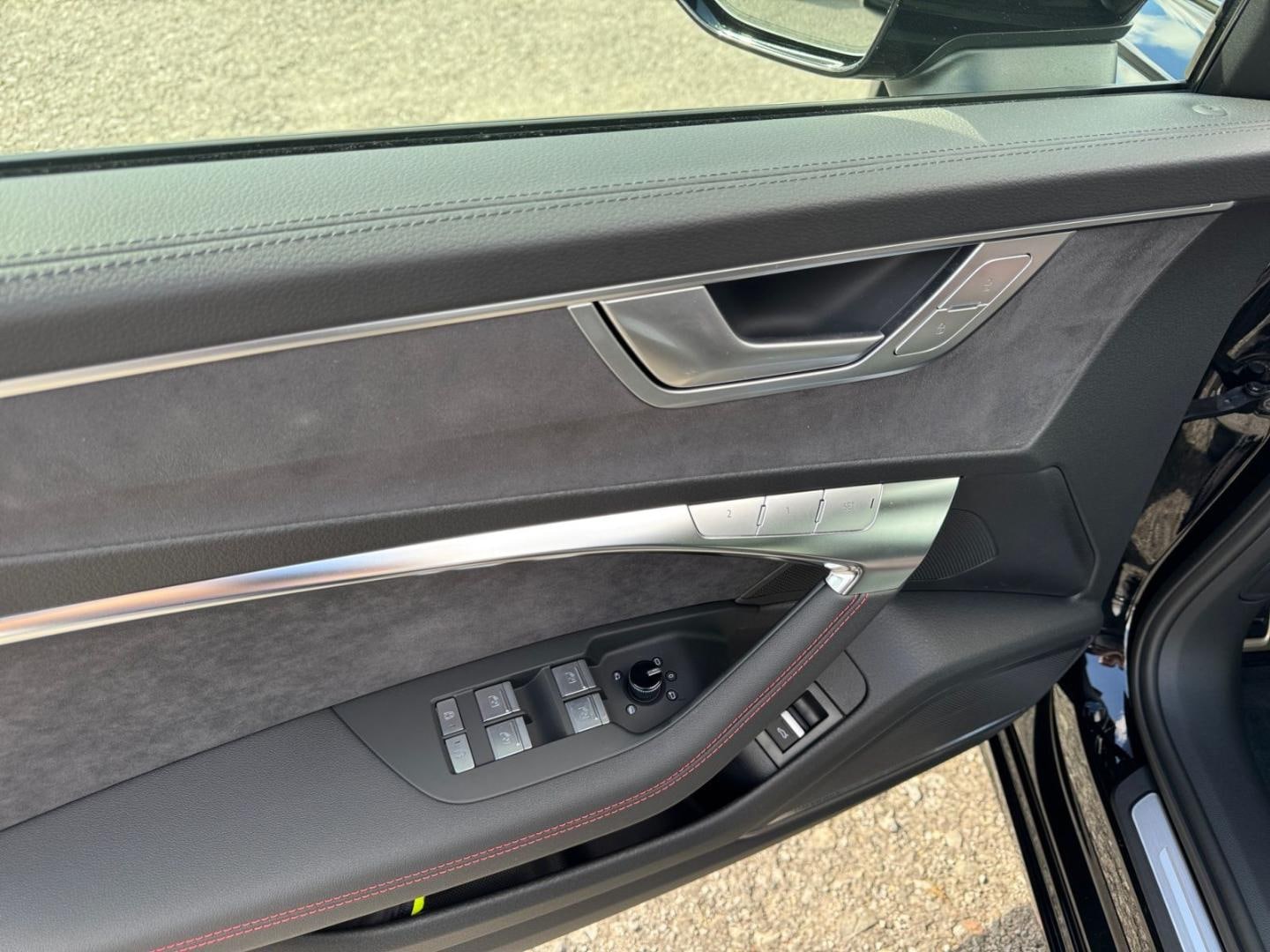 Bild über Audi A6 Avant S line 50 TDI quattro tiptronic - für weitere Informationen kontaktieren Sie den Audi Partner