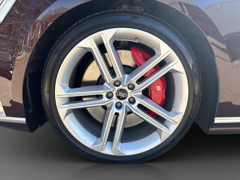 Image about Audi S8 TFSI quattro tiptronic