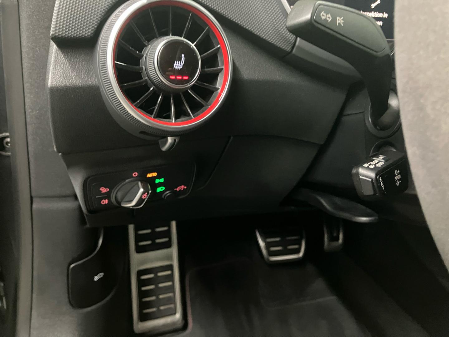 Image about Audi TT RS Coupé TFSI quattro S tronic