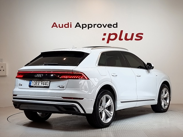Audi Q8 45 TDI quattro Premium 170 231 kW hp tiptronic 3