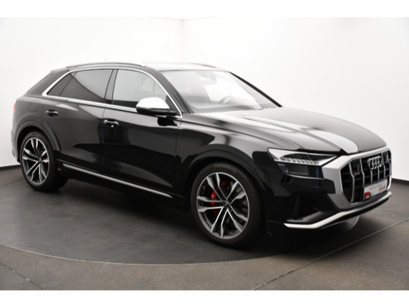 Audi SQ8 – Bild 17