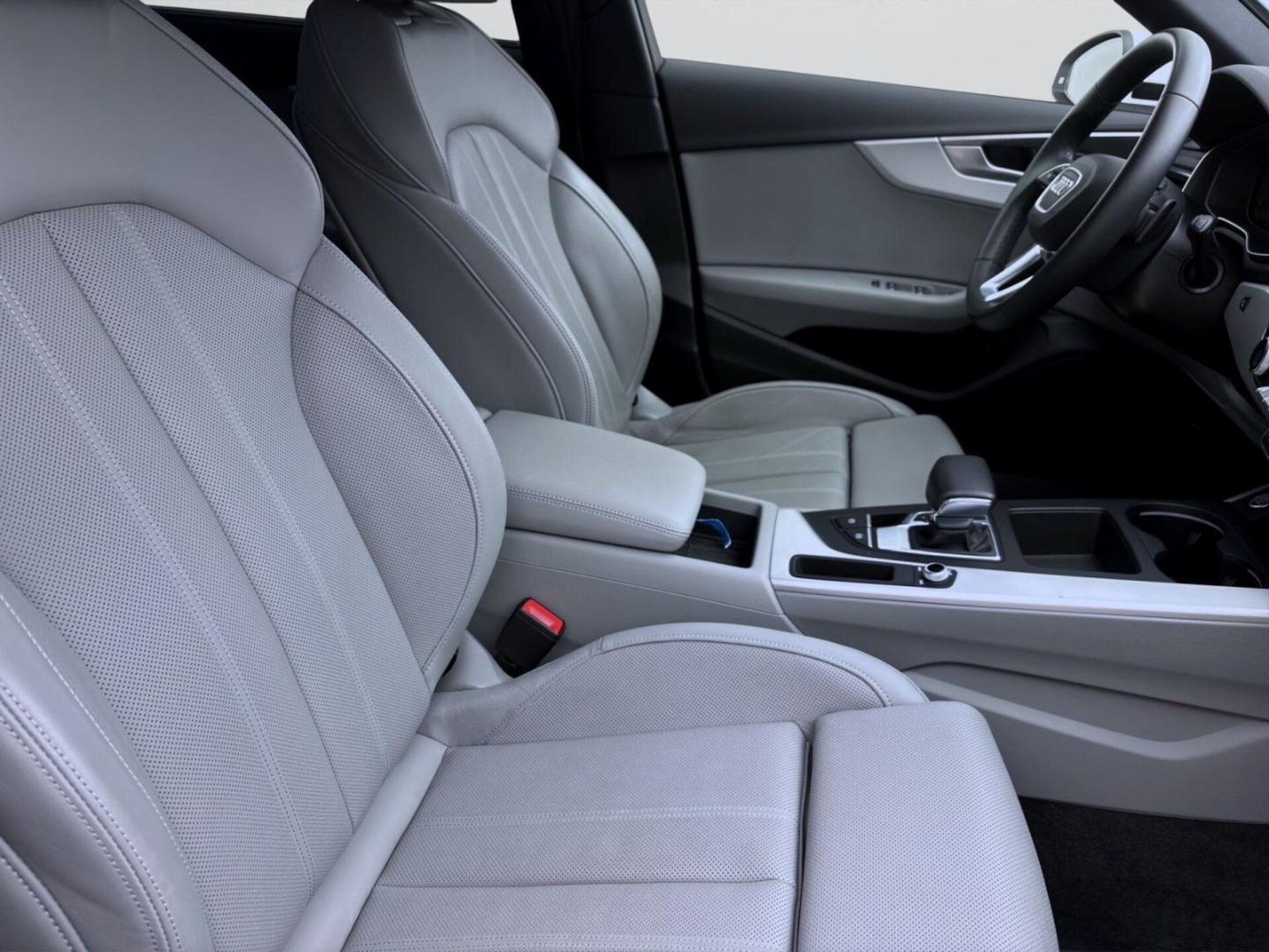 Audi A4 Avant Advanced
