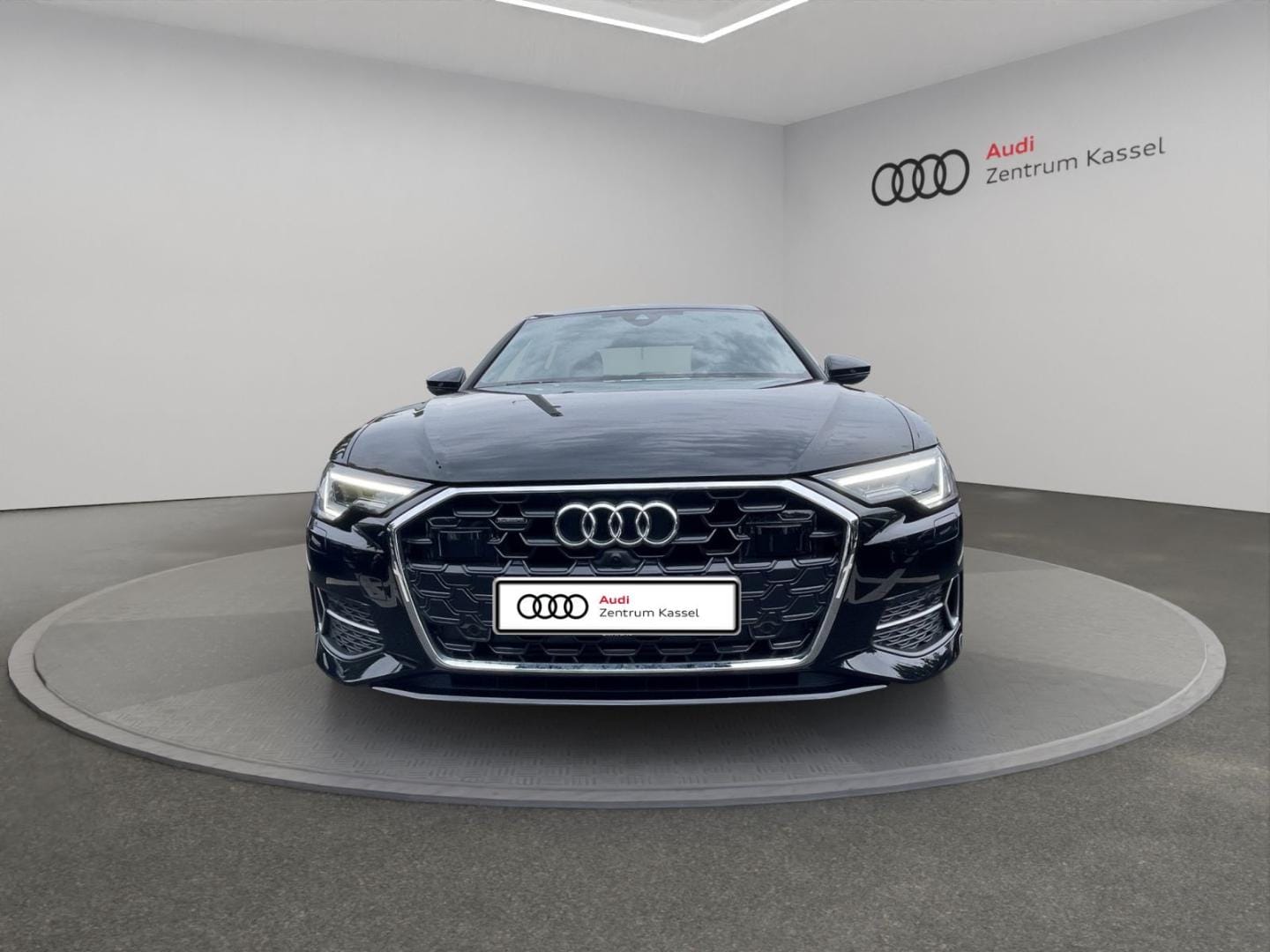 Bild über Audi A6 Limousine advanced 45 TFSI quattro S tronic - für weitere Informationen kontaktieren Sie den Audi Partner