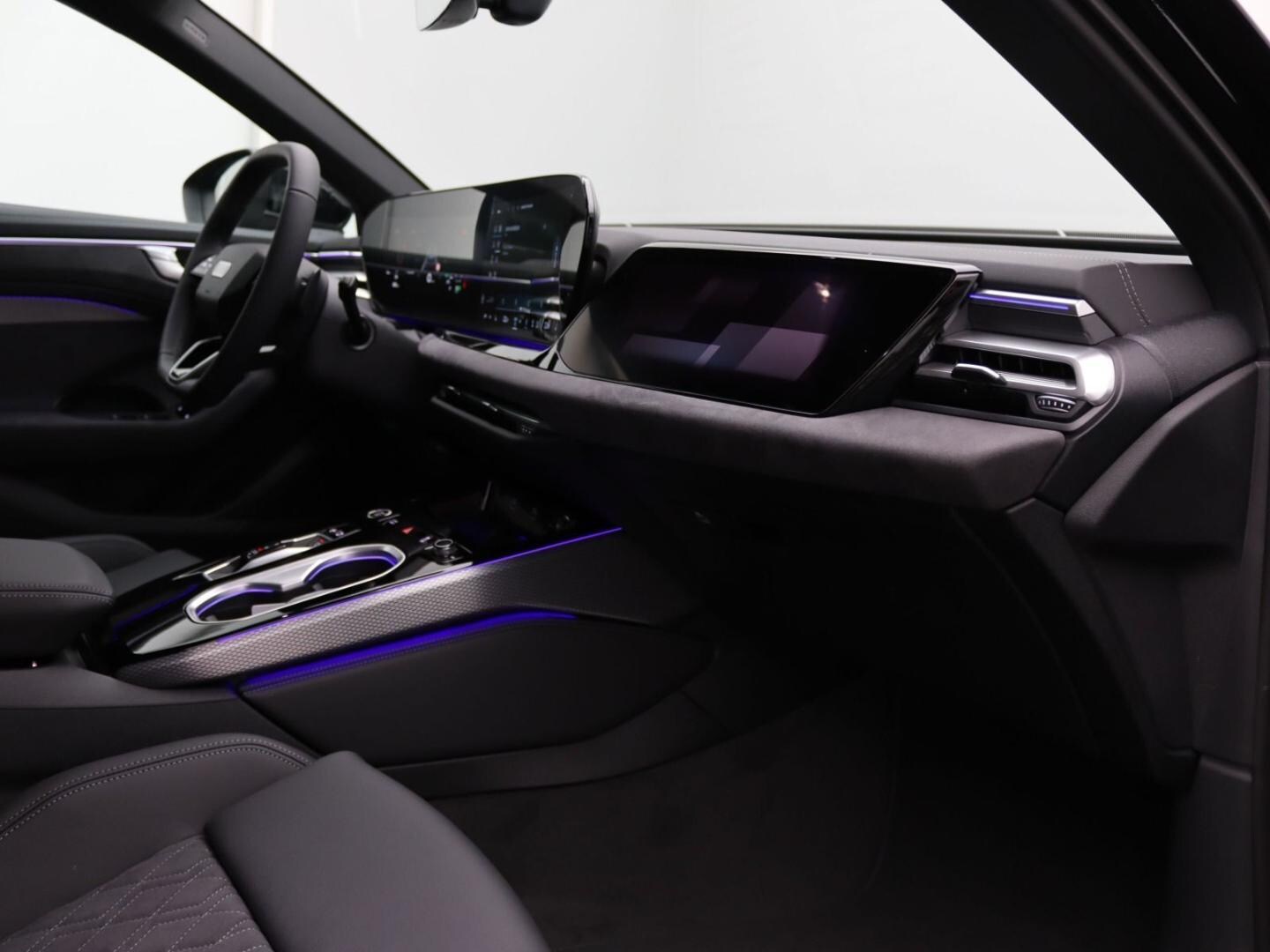 Bild über Audi A6 Avant TDI 150 kW S tronic - für weitere Informationen kontaktieren Sie den Audi Partner