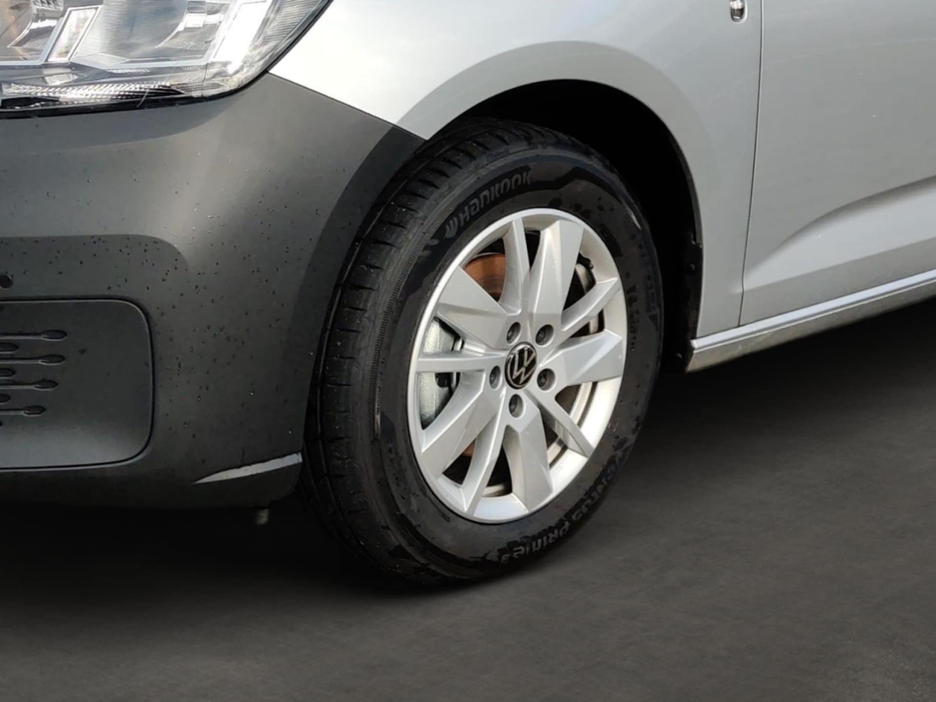 Volkswagen Caddy Basis-Modell