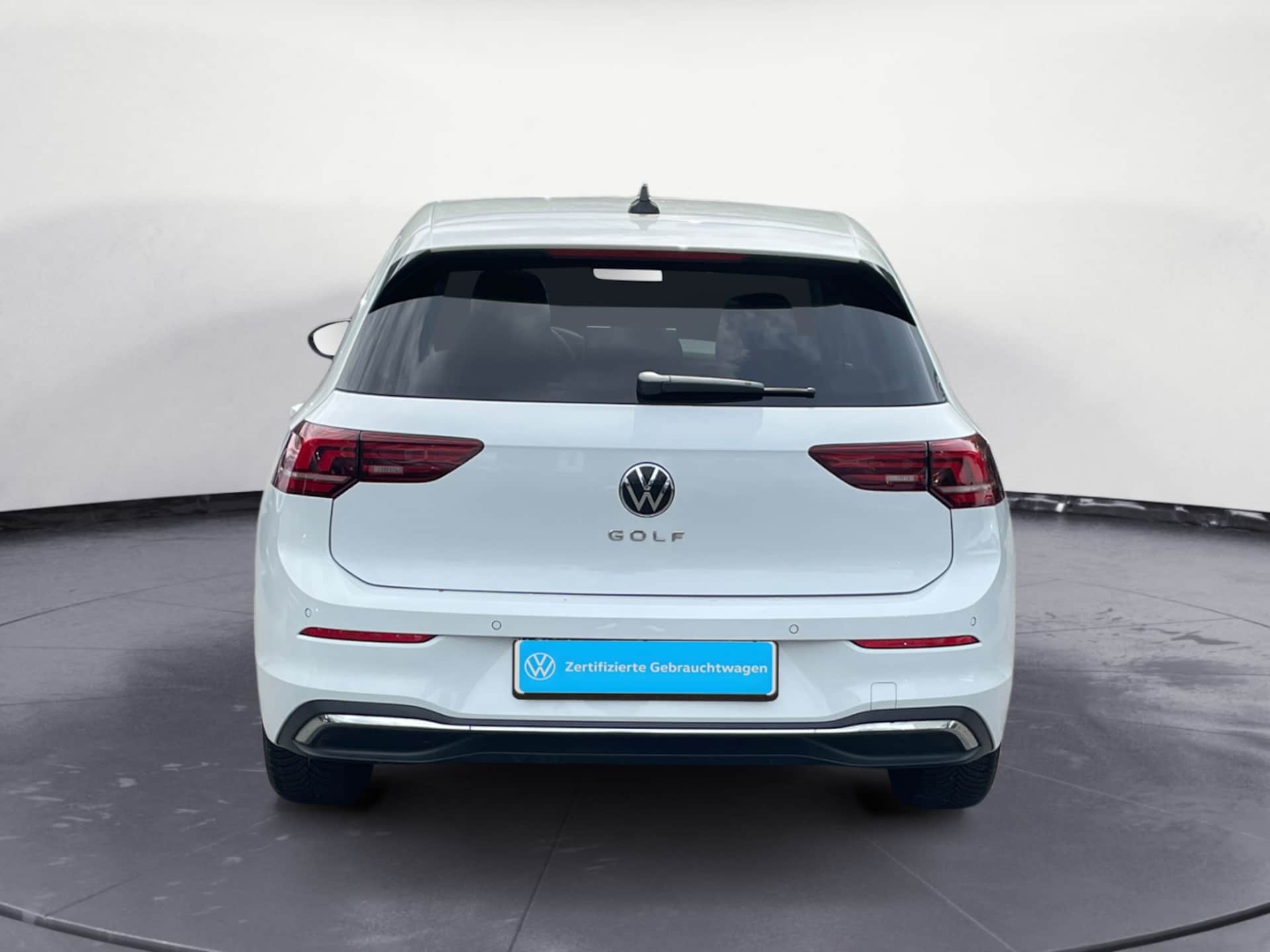 Volkswagen Golf Life