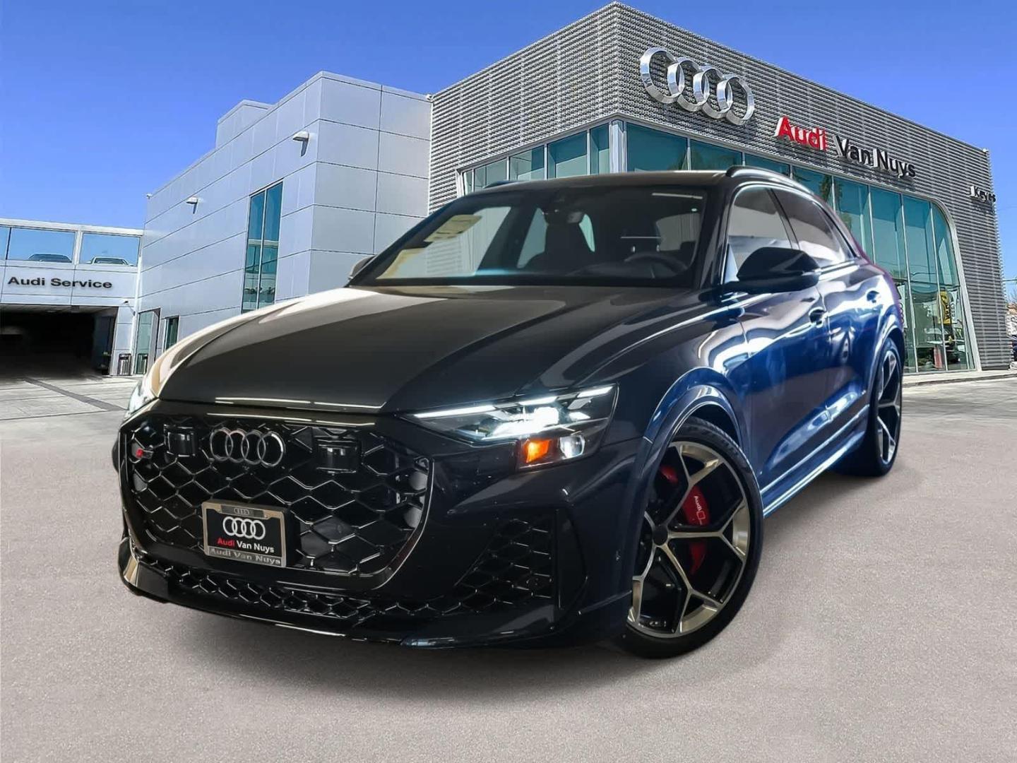 2026 Audi RS Q8 -'s photo