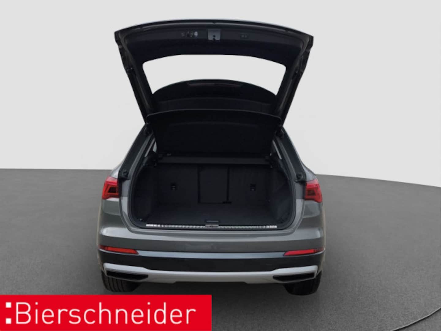 Bild über Audi Q3 advanced 35 TFSI S tronic - für weitere Informationen kontaktieren Sie den Audi Partner