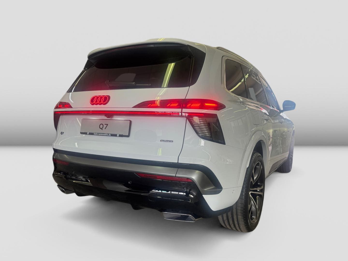 Bild über Audi Q7 SUV TDI quattro 220 kW tiptronic - für weitere Informationen kontaktieren Sie den Audi Partner