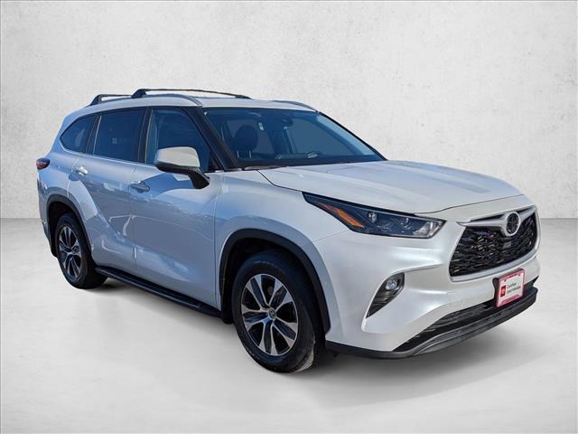 2023 TOYOTA HIGHLANDER - Image 3