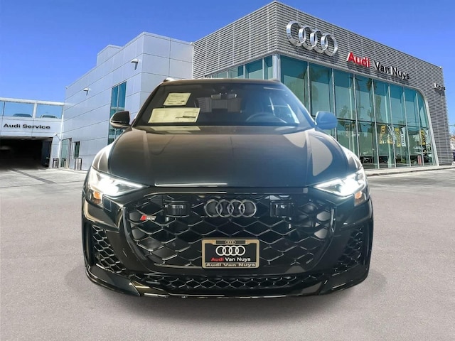 2026 Audi RS Q8 SUV performance
