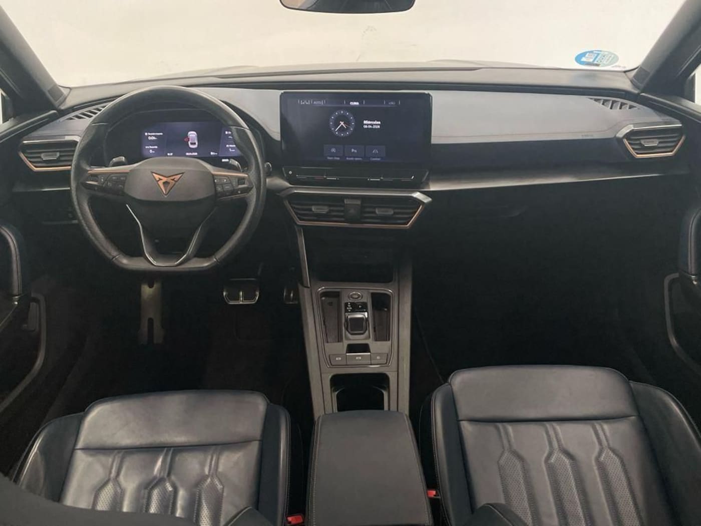 CUPRA Leon Sportstourer 1.5 eTSI DSG 110 kW (150 CV) — photo 4