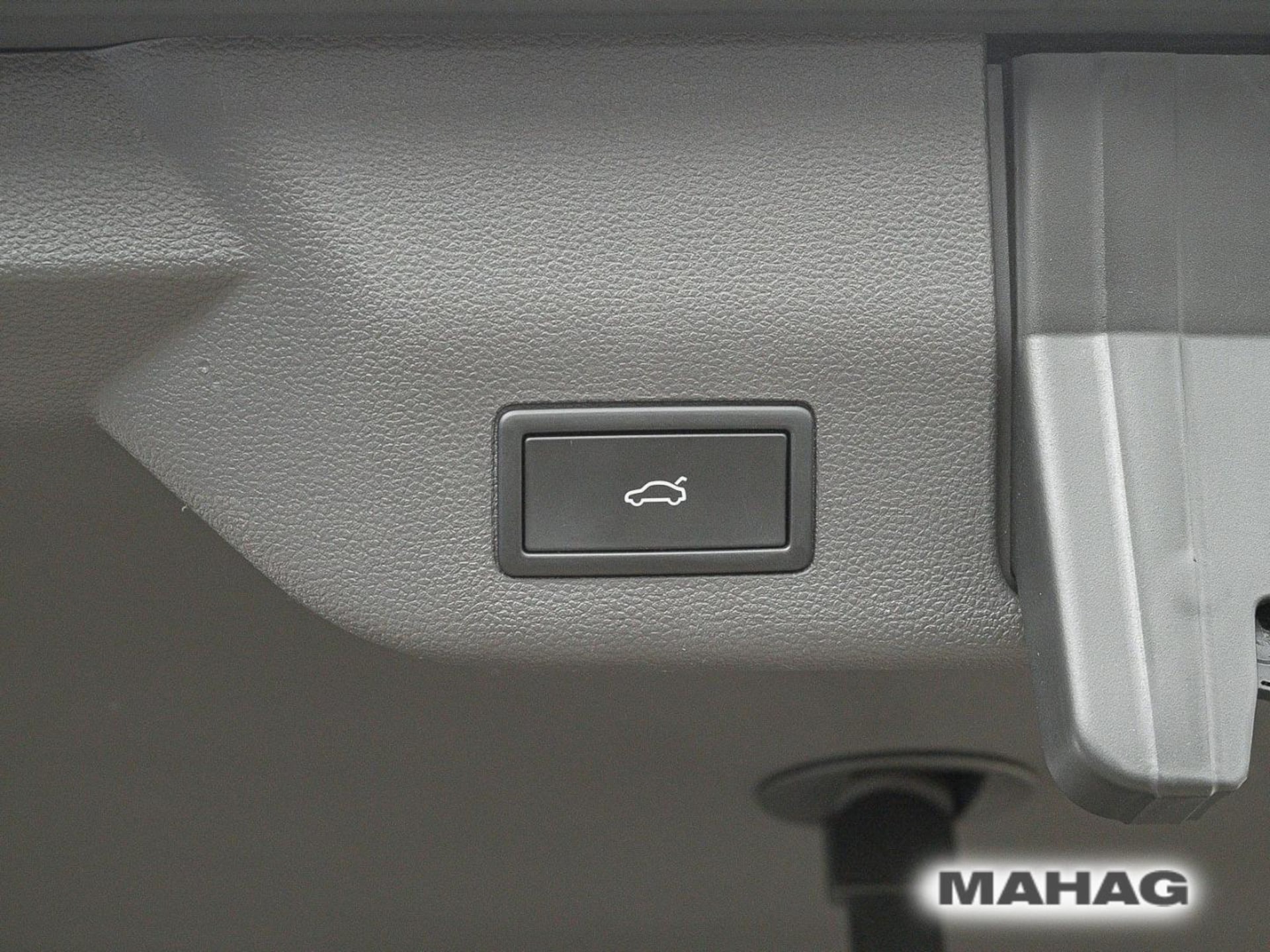Volkswagen Multivan Basis-Modell