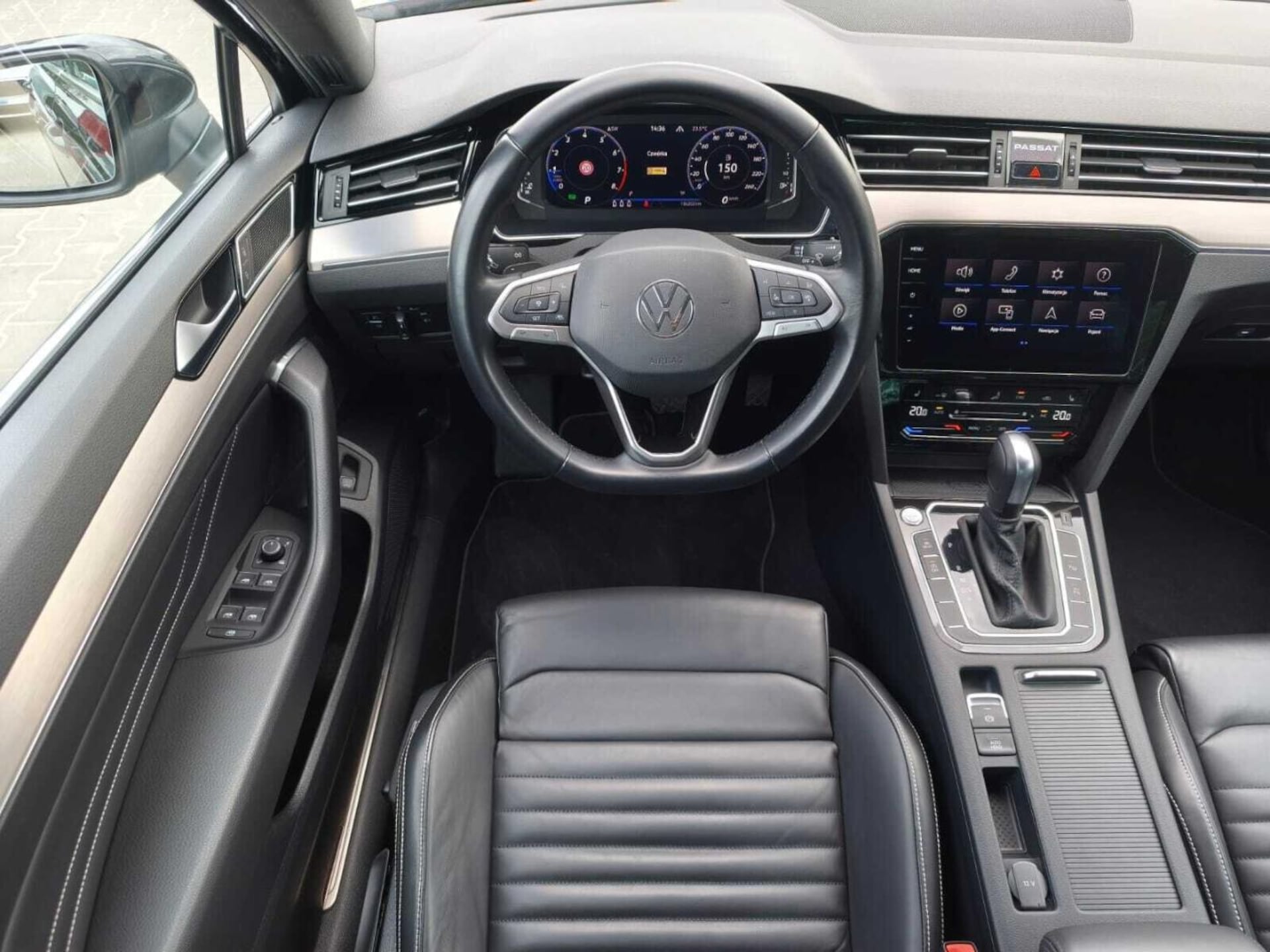 Volkswagen Passat Elegance