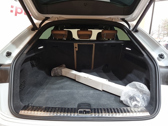 Audi Q8 45 TDI quattro Premium 170 231 kW hp tiptronic 10