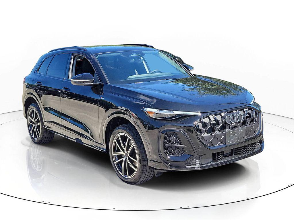 2026 Audi Q5 Premium Plus quattro's photo