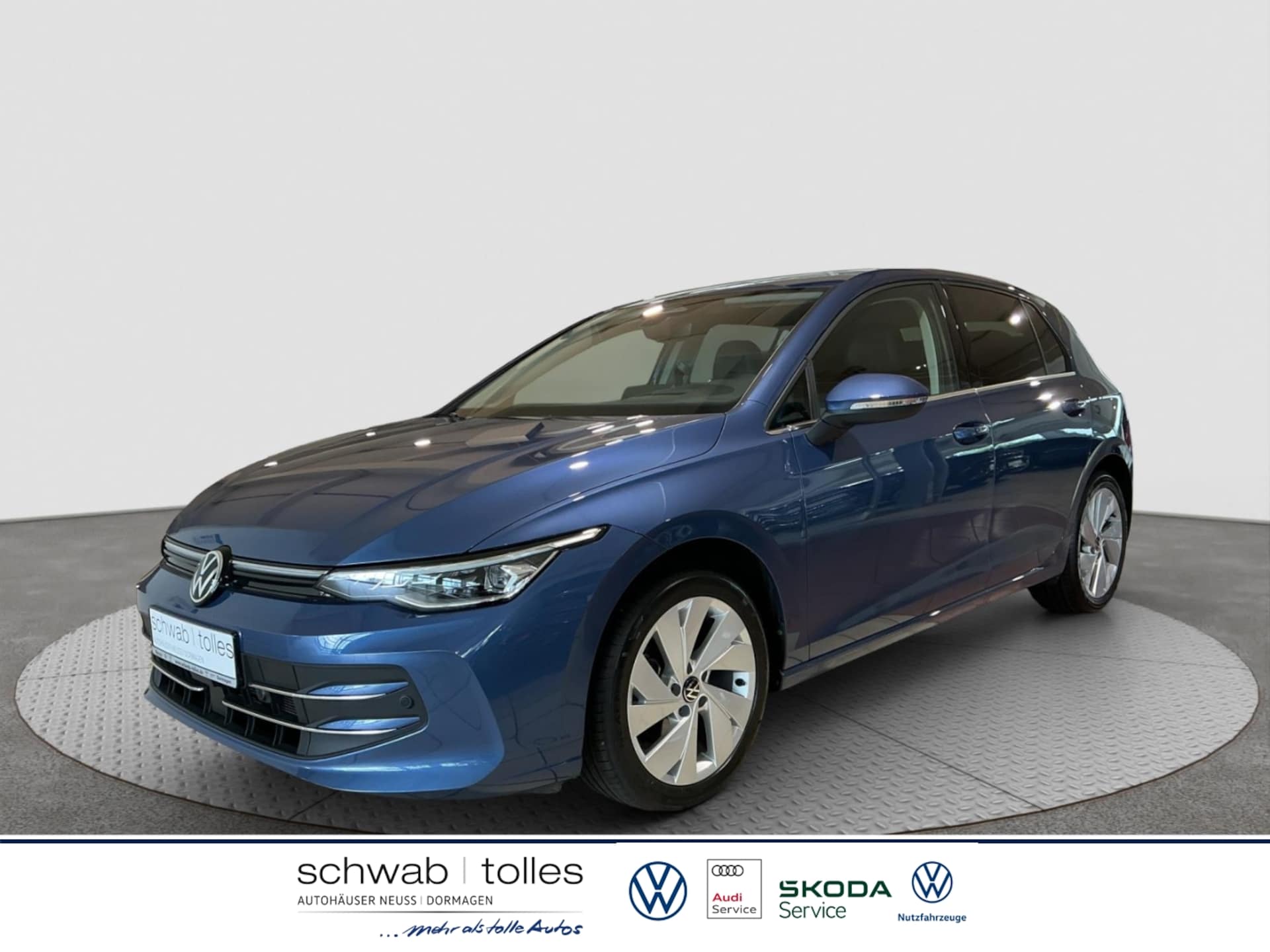 Volkswagen Golf — Volkswagen Golf VIII 1.5 eTSI 7-DSG Style HUD LED-Plus Rückfahr