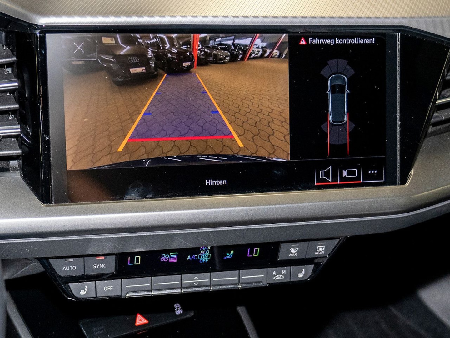 Bild über Audi Q4 e-tron 50 e-tron quattro - für weitere Informationen kontaktieren Sie den Audi Partner