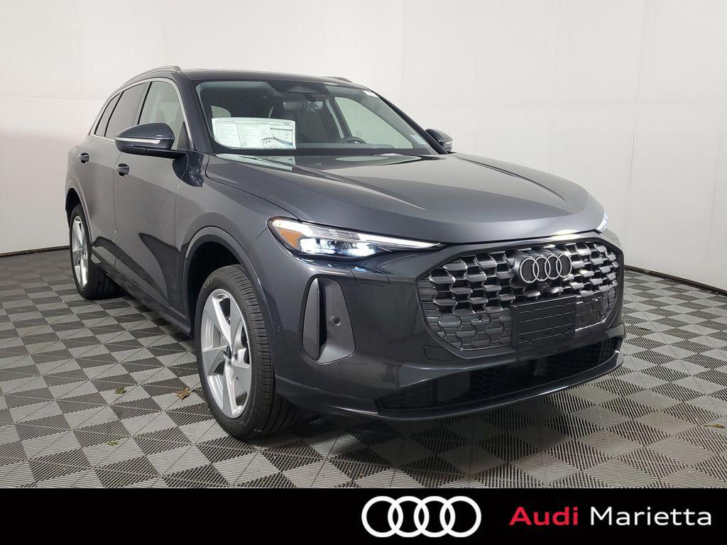 2026 Audi Q5 Premium Plus quattro's photo