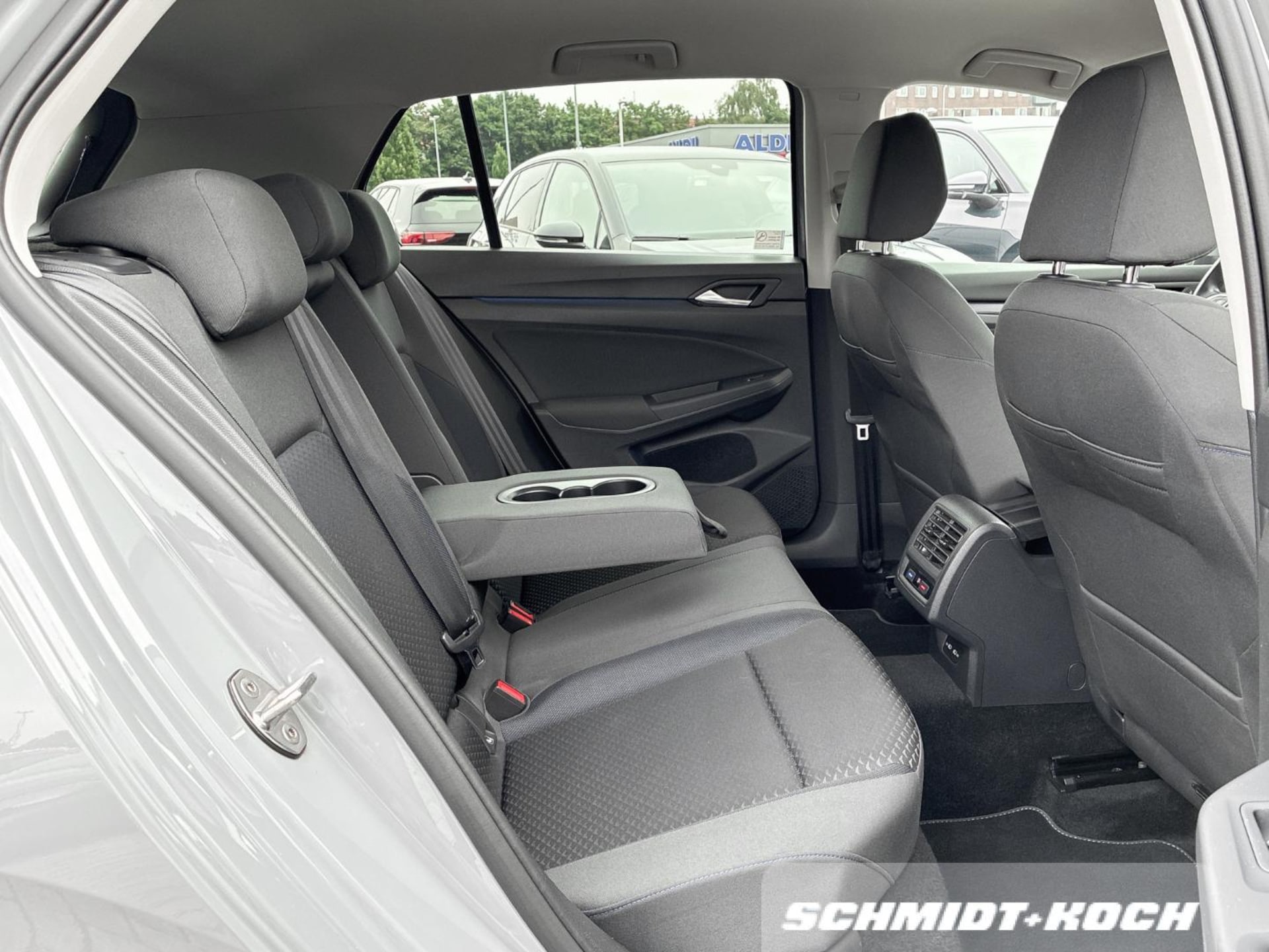 Volkswagen Golf United
