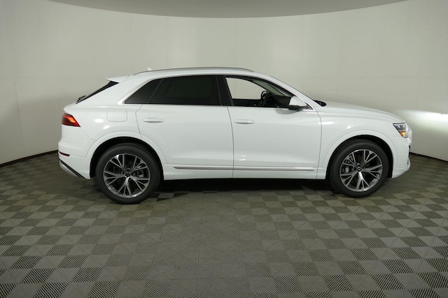 2026 Audi Q8
