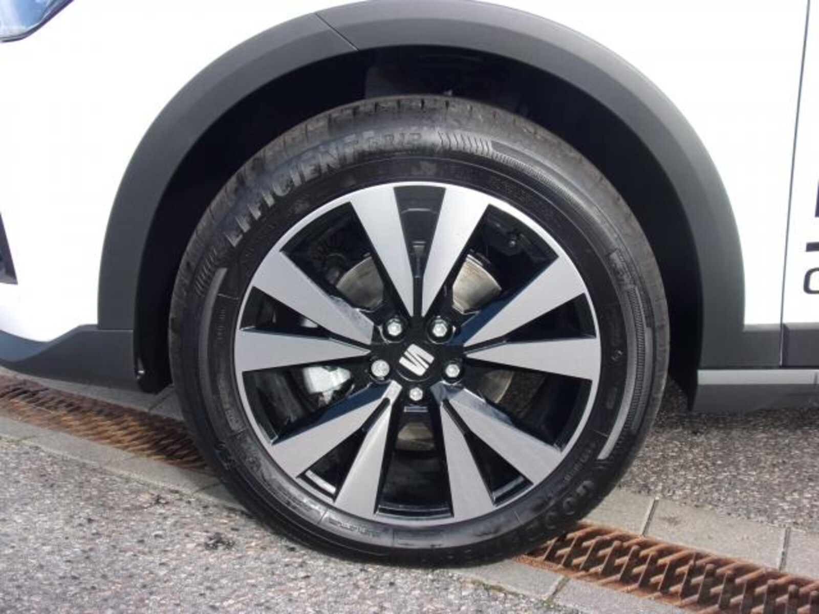 SEAT Arona – Bild 10