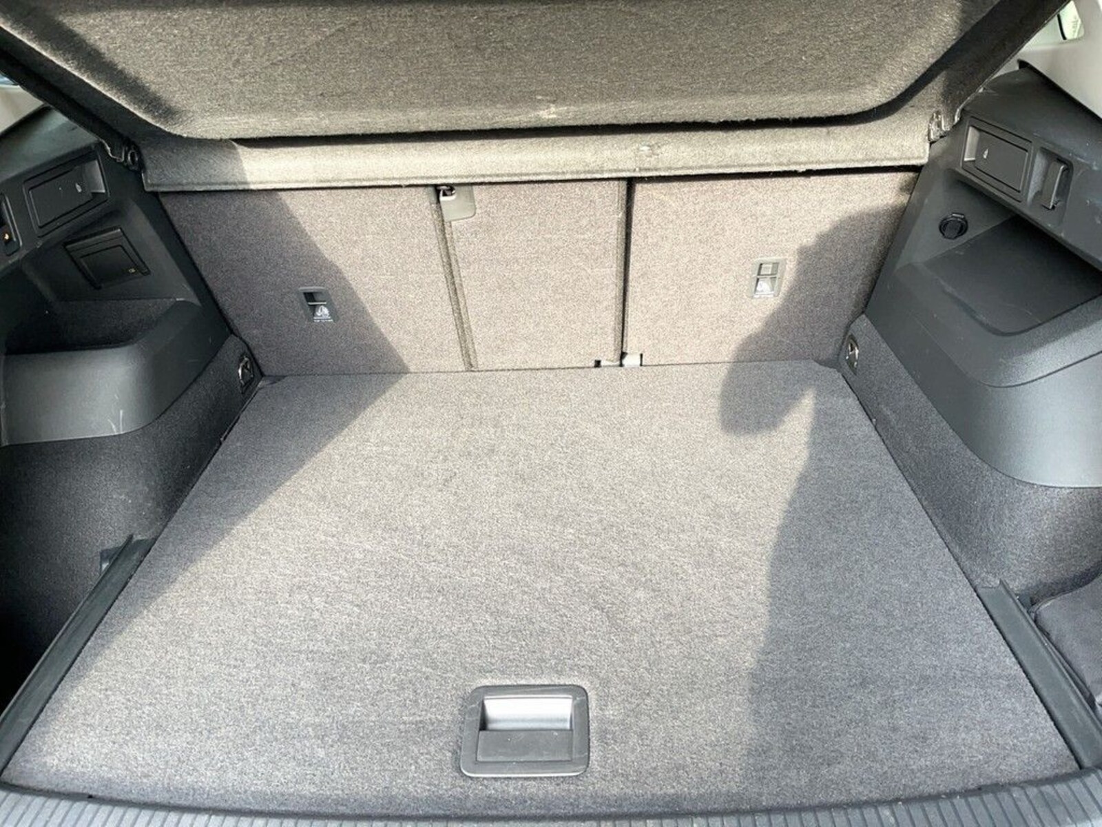 Volkswagen Tiguan – Bild 12