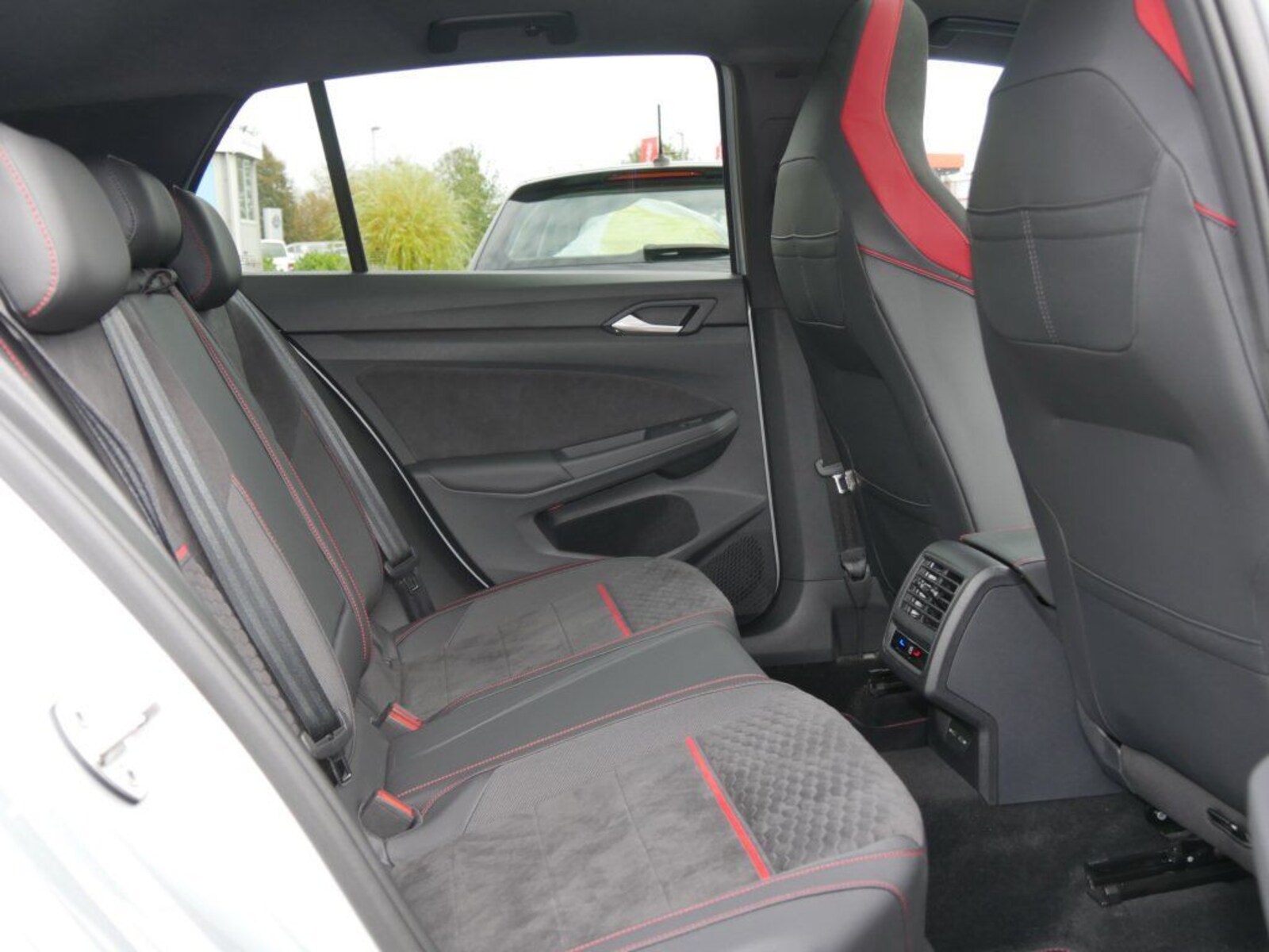 Volkswagen Golf – Bild 6