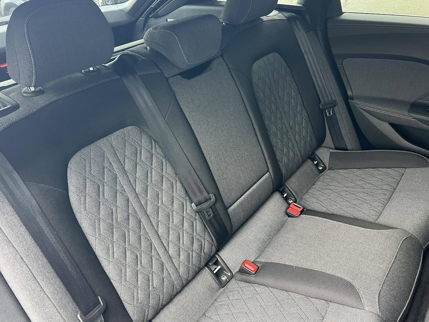 Image about Audi A5 Avant Design TDI Hybride 204 ch S tronic