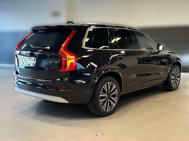 2022 Volvo XC90