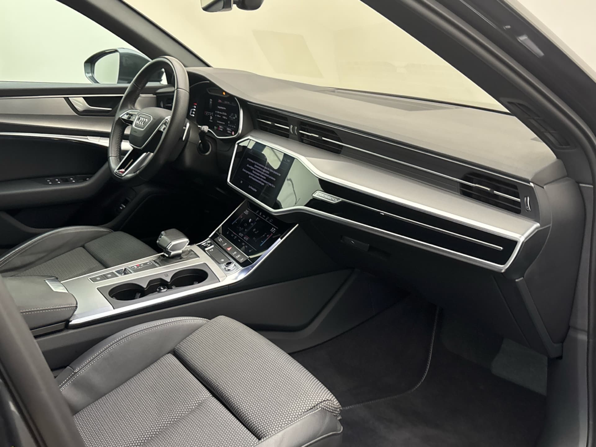 Audi A6 Avant Sport