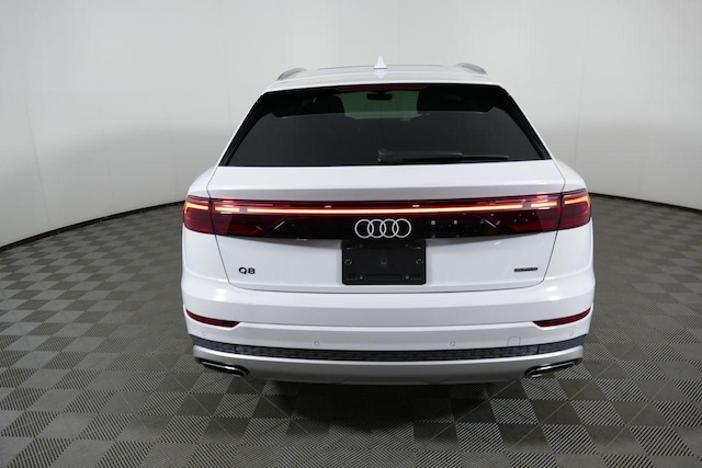 2026 Audi Q8
