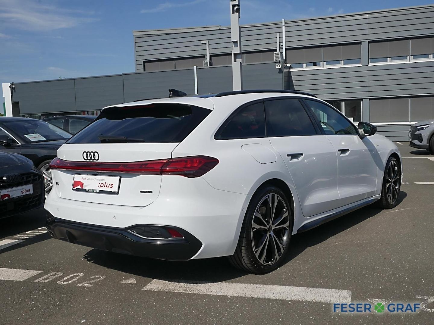 Bild über Audi A5 Avant TDI quattro 150 kW S tronic - für weitere Informationen kontaktieren Sie den Audi Partner