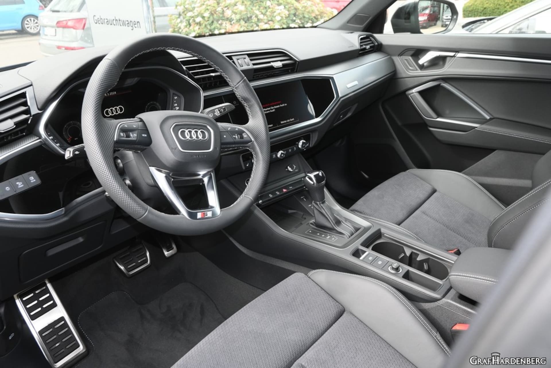 Audi Q3 SUV S line