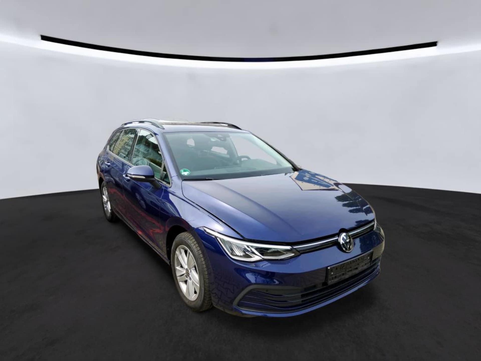 Volkswagen Golf Variant Life