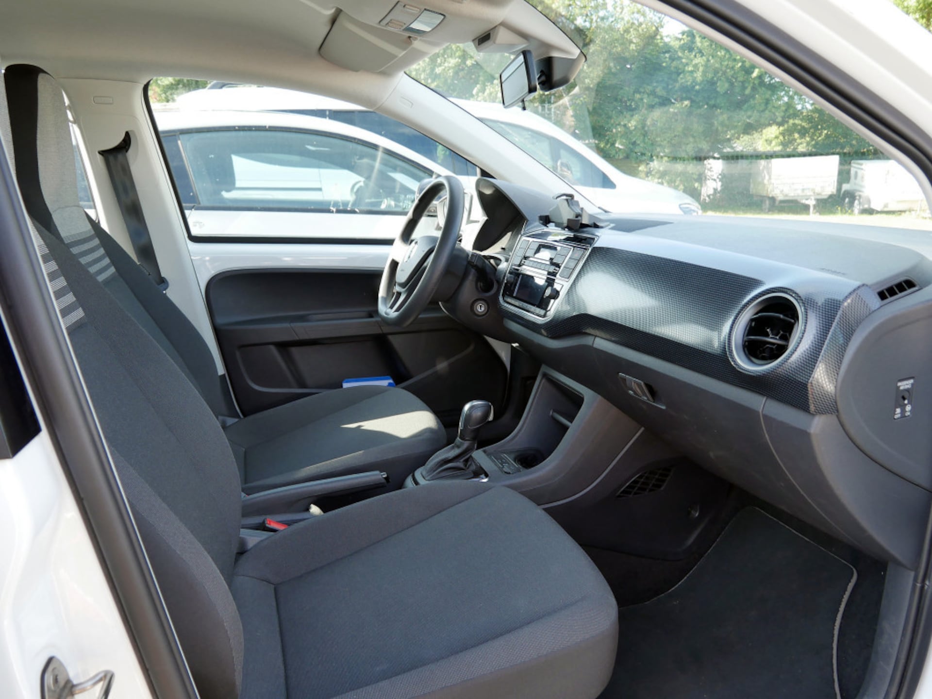 Volkswagen e-up!