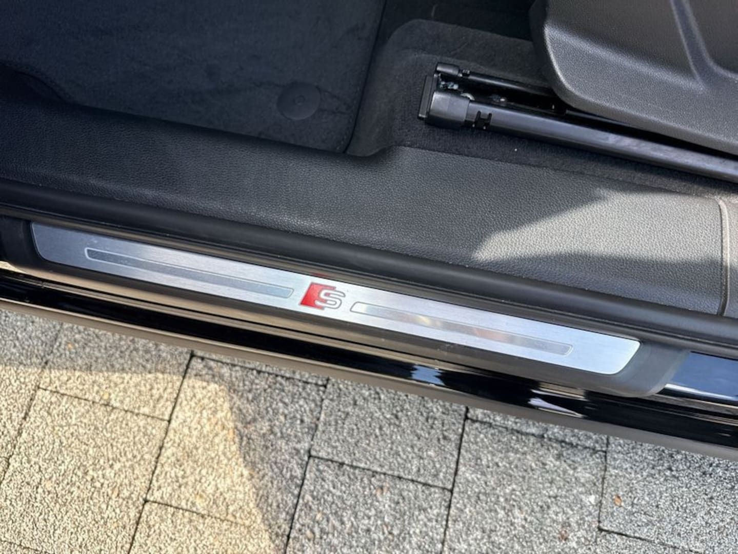 Bild über Audi Q3 S line 35 TFSI Schaltgetriebe - für weitere Informationen kontaktieren Sie den Audi Partner