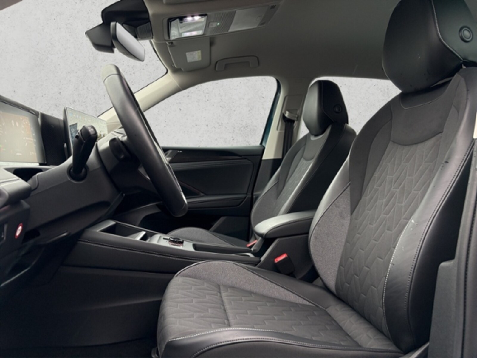 Volkswagen Tiguan – Bild 9