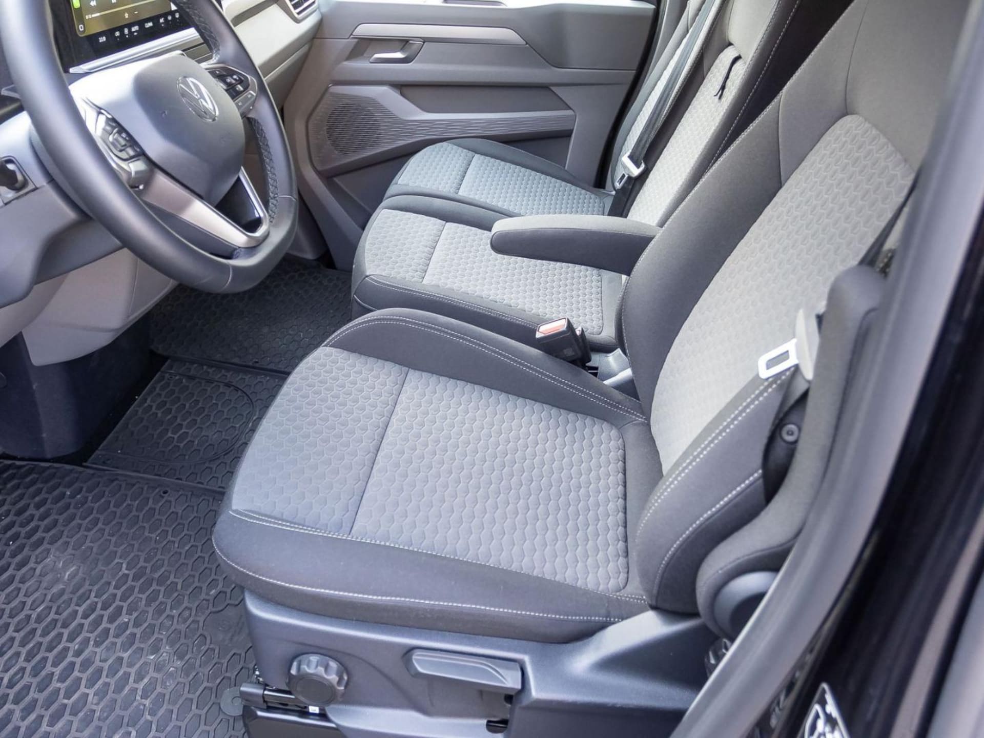 Volkswagen Caravelle langer Radstand Life