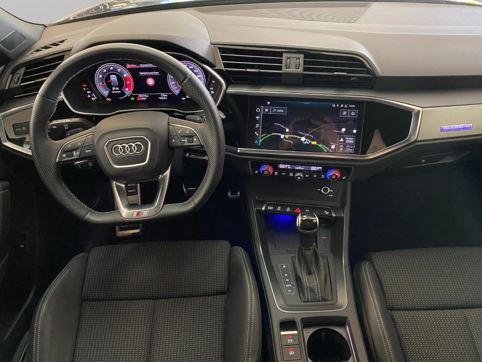 Audi Q3 Sportback S line