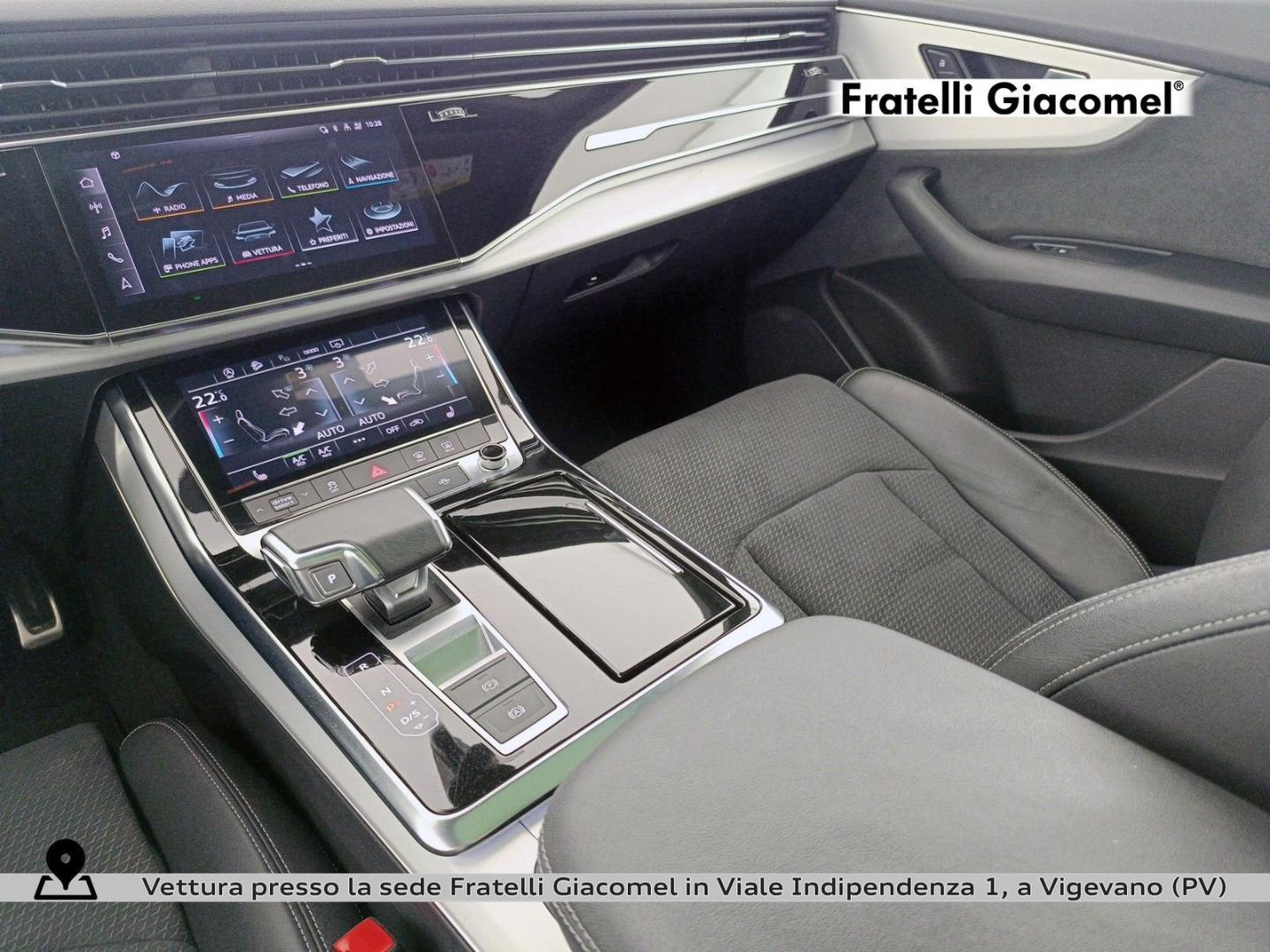 Image about Audi Q8 Sport 50 TDI quattro 210 kW (286 CV) tiptronic