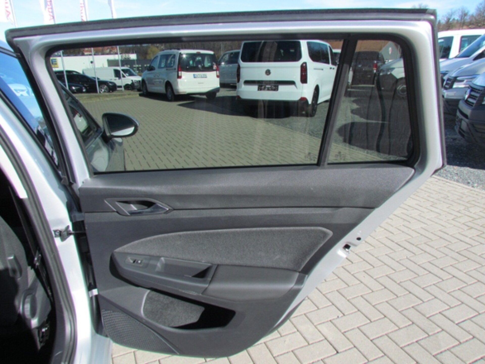 Volkswagen Golf Variant Life