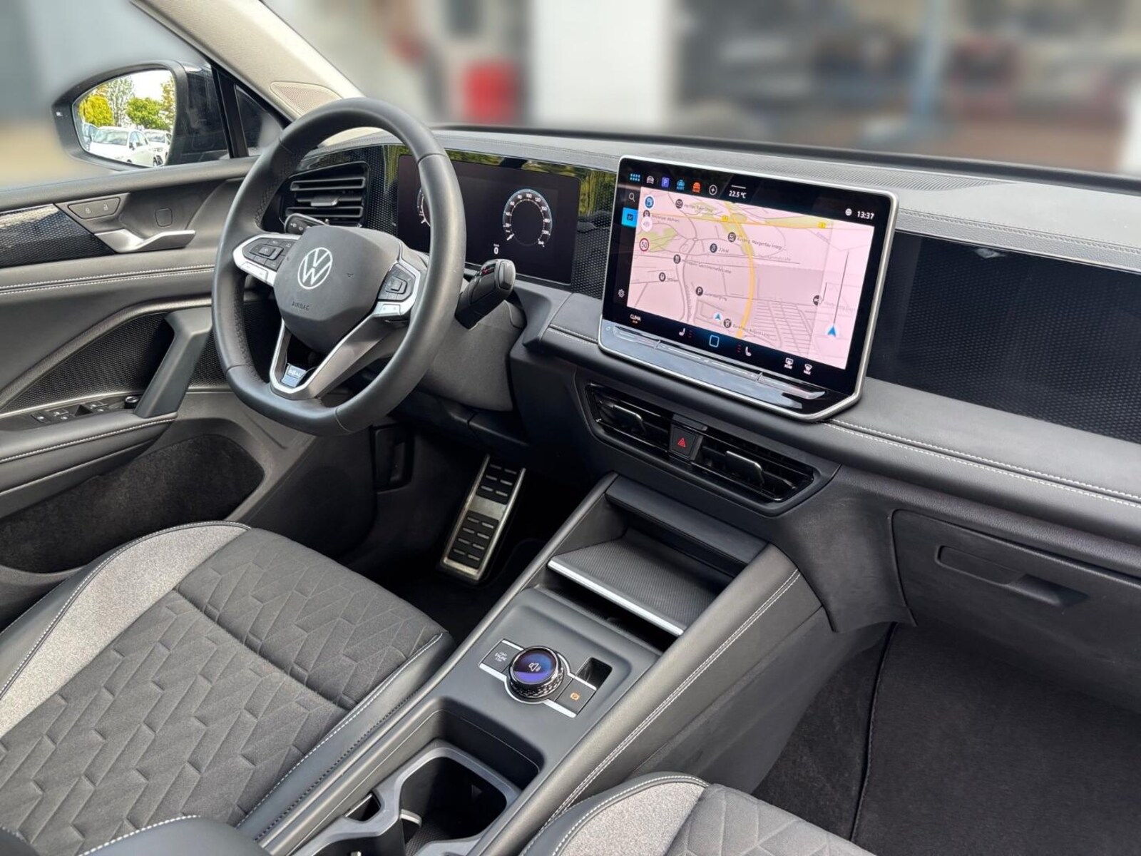 Volkswagen Tiguan – Bild 18