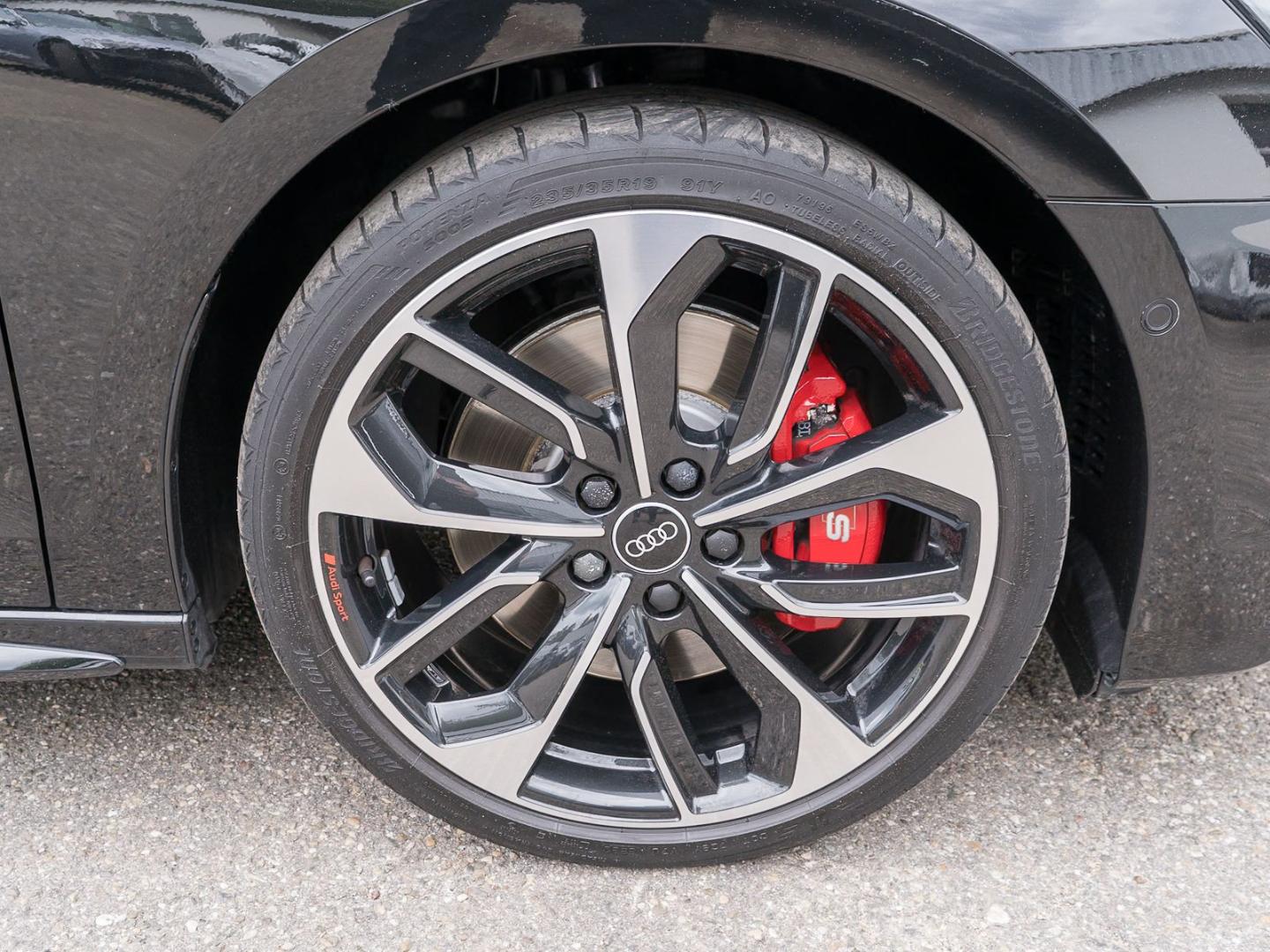 Image about Audi S3 Sportback TFSI quattro S tronic