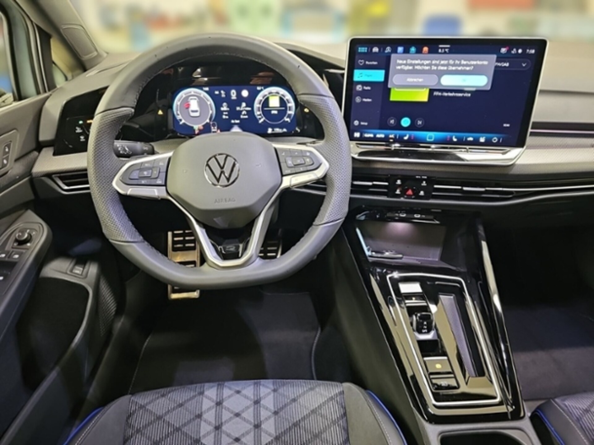 Volkswagen Golf Variant R-Line