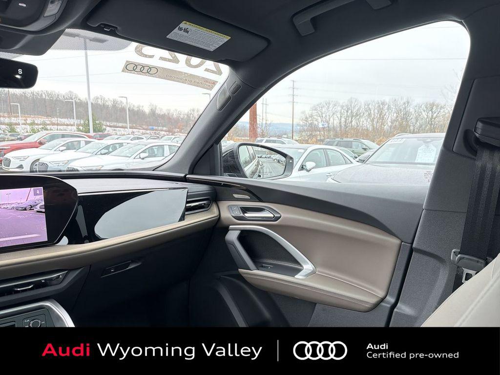 2025 Audi Q5 Premium Plus - Photo 12