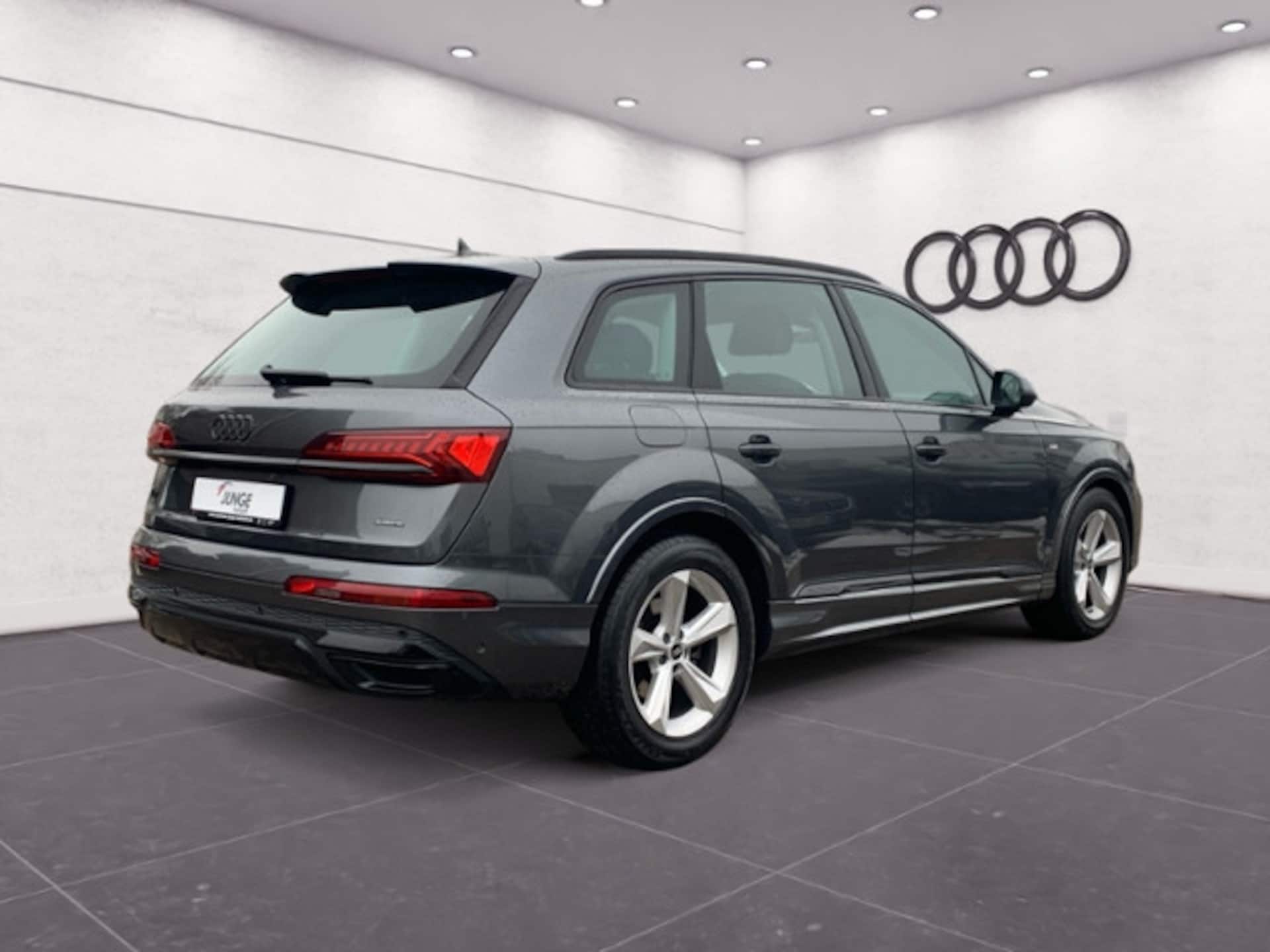 Audi Q7 SUV S line